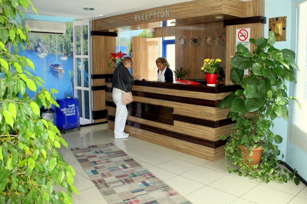 Miranda Moral Beach Kemer Exterior photo